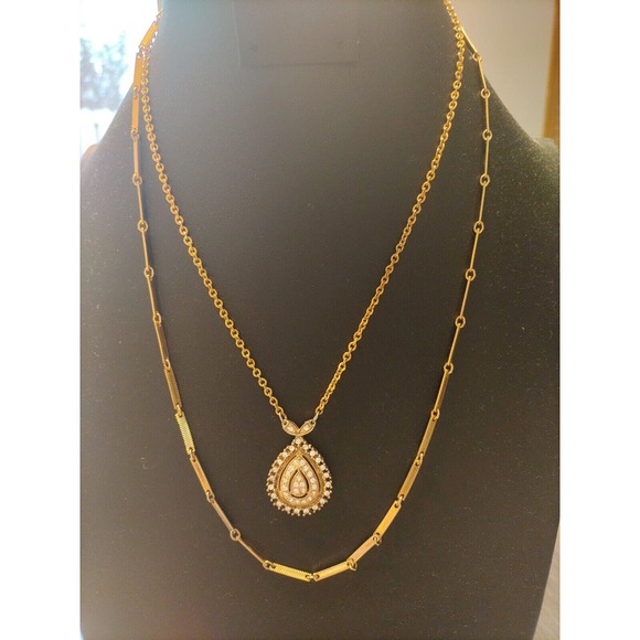 WOMEN'S GOLD TONE 2 STRAND NECKLACE GORGEOUS PENDANT MARKED CELEBRITY-VINTAGE - Picture 1 of 5